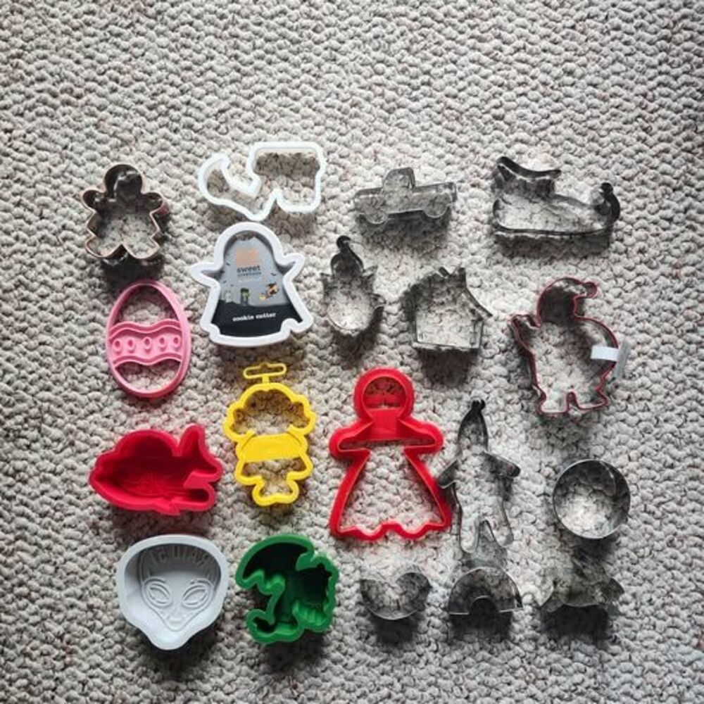 19 Cookie Cutters